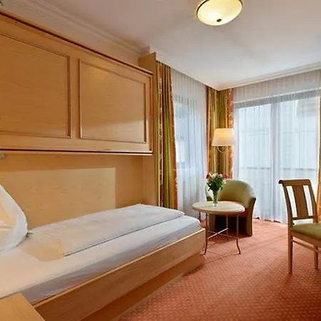 Ferienhotel Hoppet-3